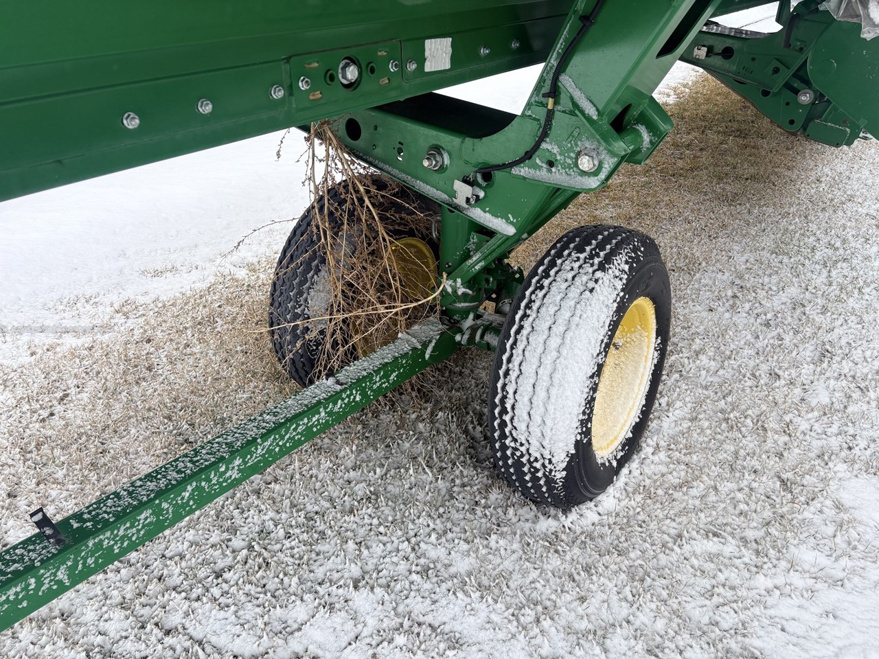 2019 John Deere 735D Image 10