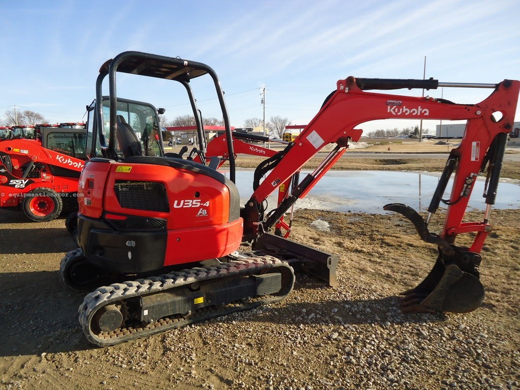 2023 Kubota U35-4R1A Image 4