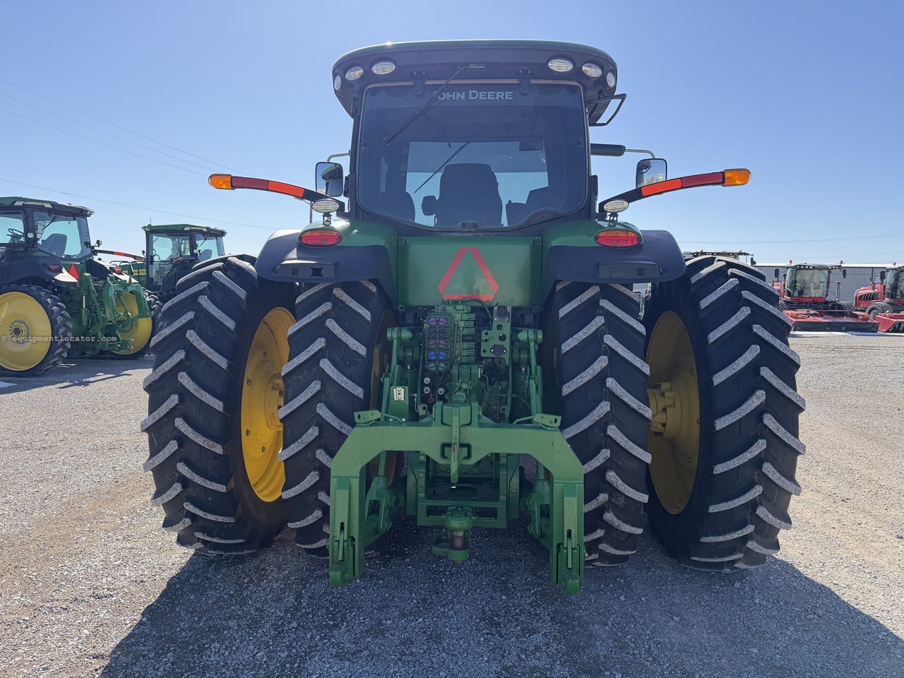 2017 John Deere 8400R Image 4