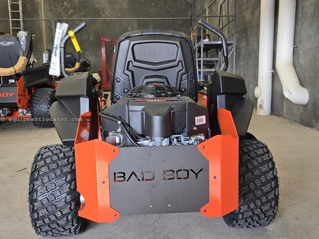 2026 Bad Boy MAGNUM 48" Image 4