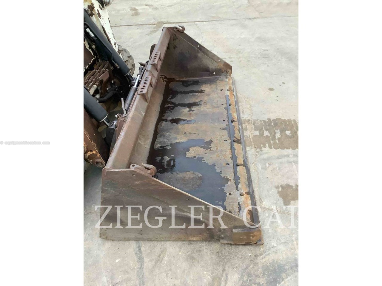 2011 Bobcat T750 Image 10