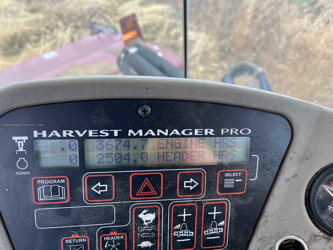 2010 MacDon M200 Image 25