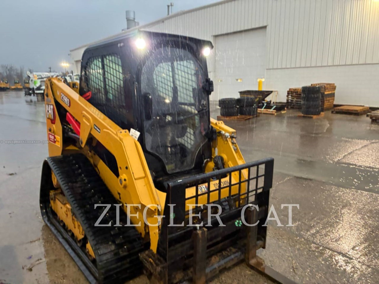 2022 Caterpillar 239D3 Image 2