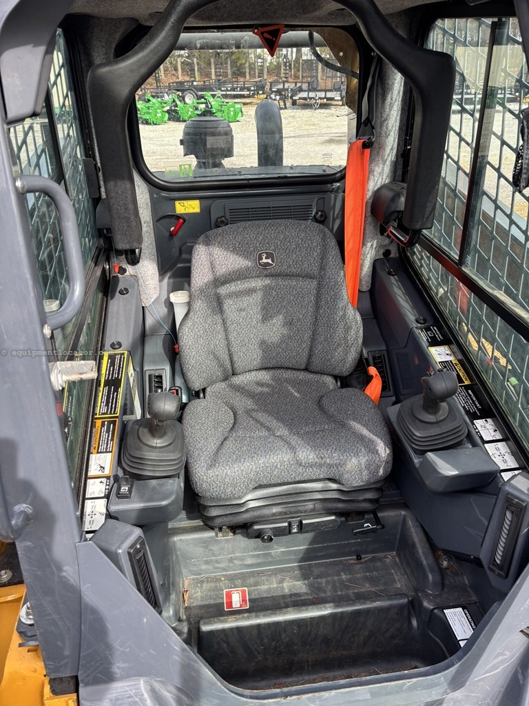 2024 John Deere 331G Image 10