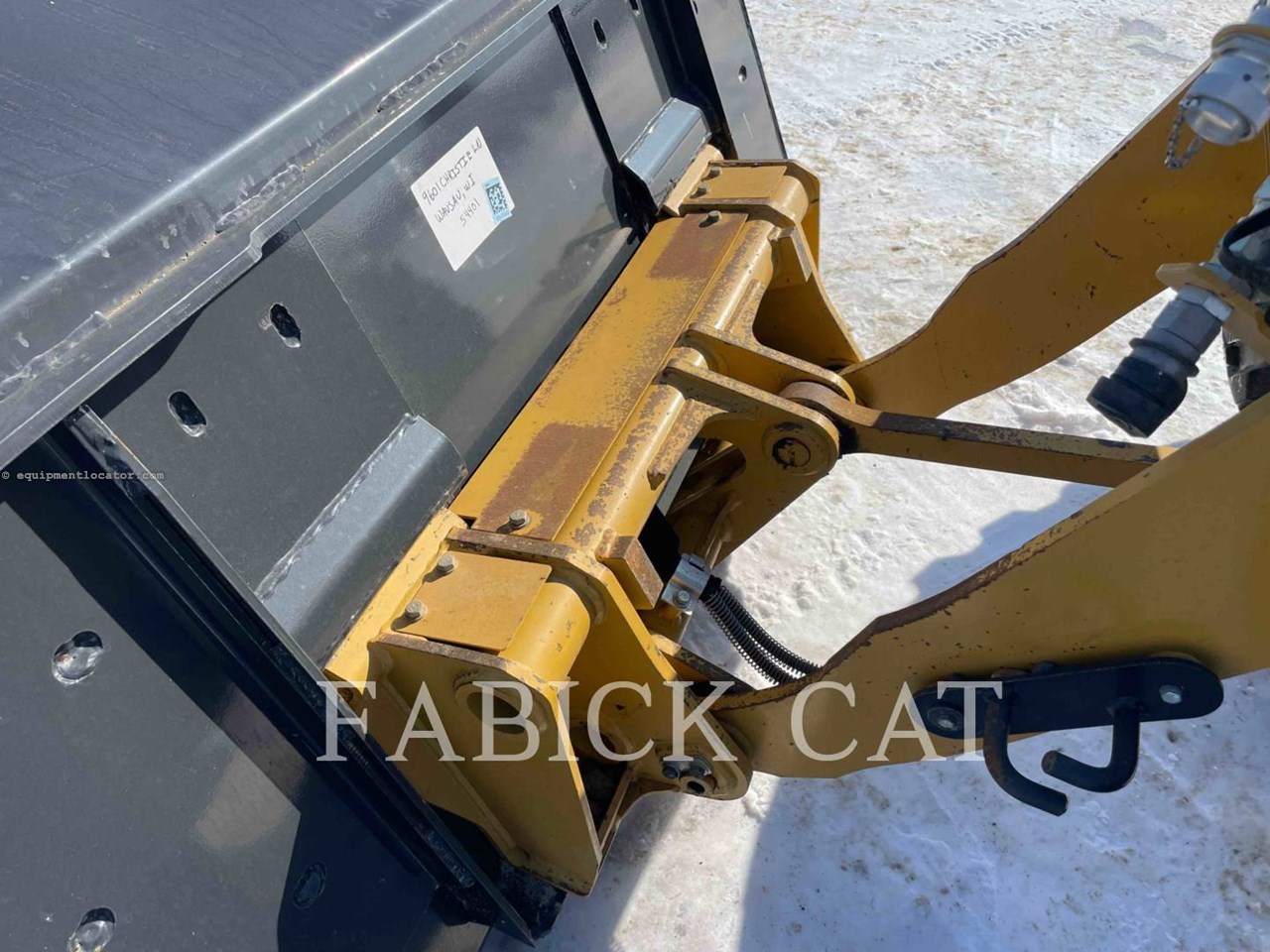 2023 Caterpillar 903D Image 10