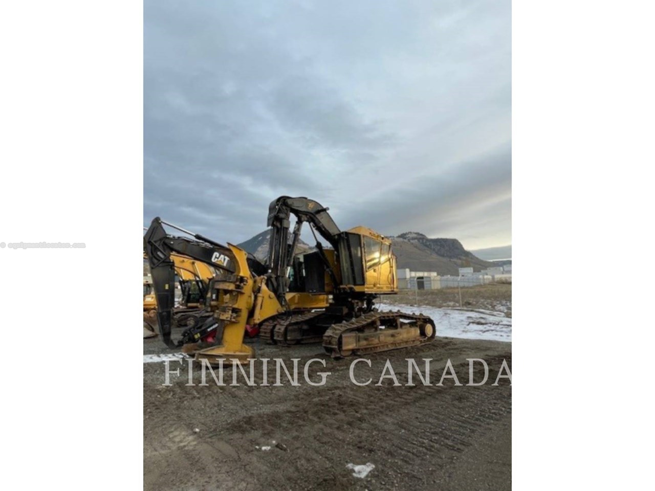 2004 Caterpillar TK722 Image 2