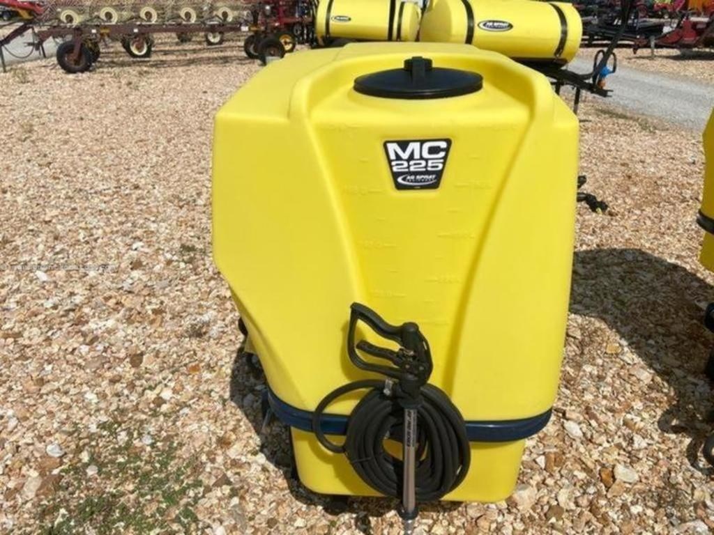 2025 Ag Spray MC225 BL STD Image 2