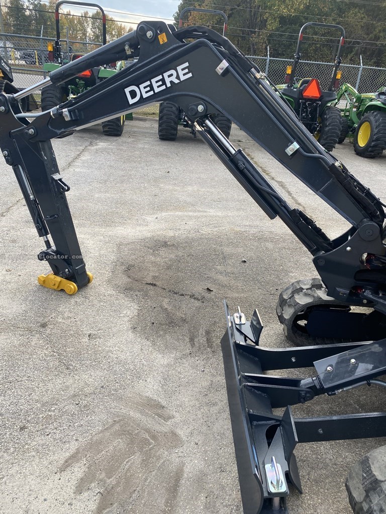 2026 John Deere 17 P Image 3