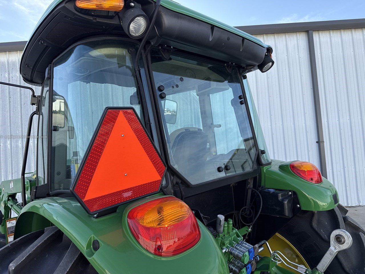 2023 John Deere 6120E Image 11