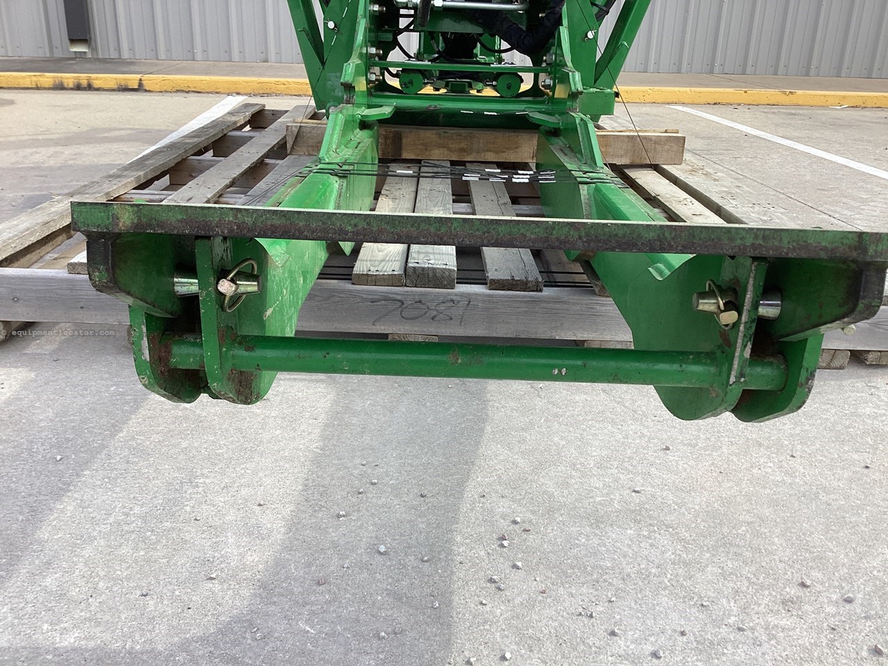 2013 John Deere 595 Image 10