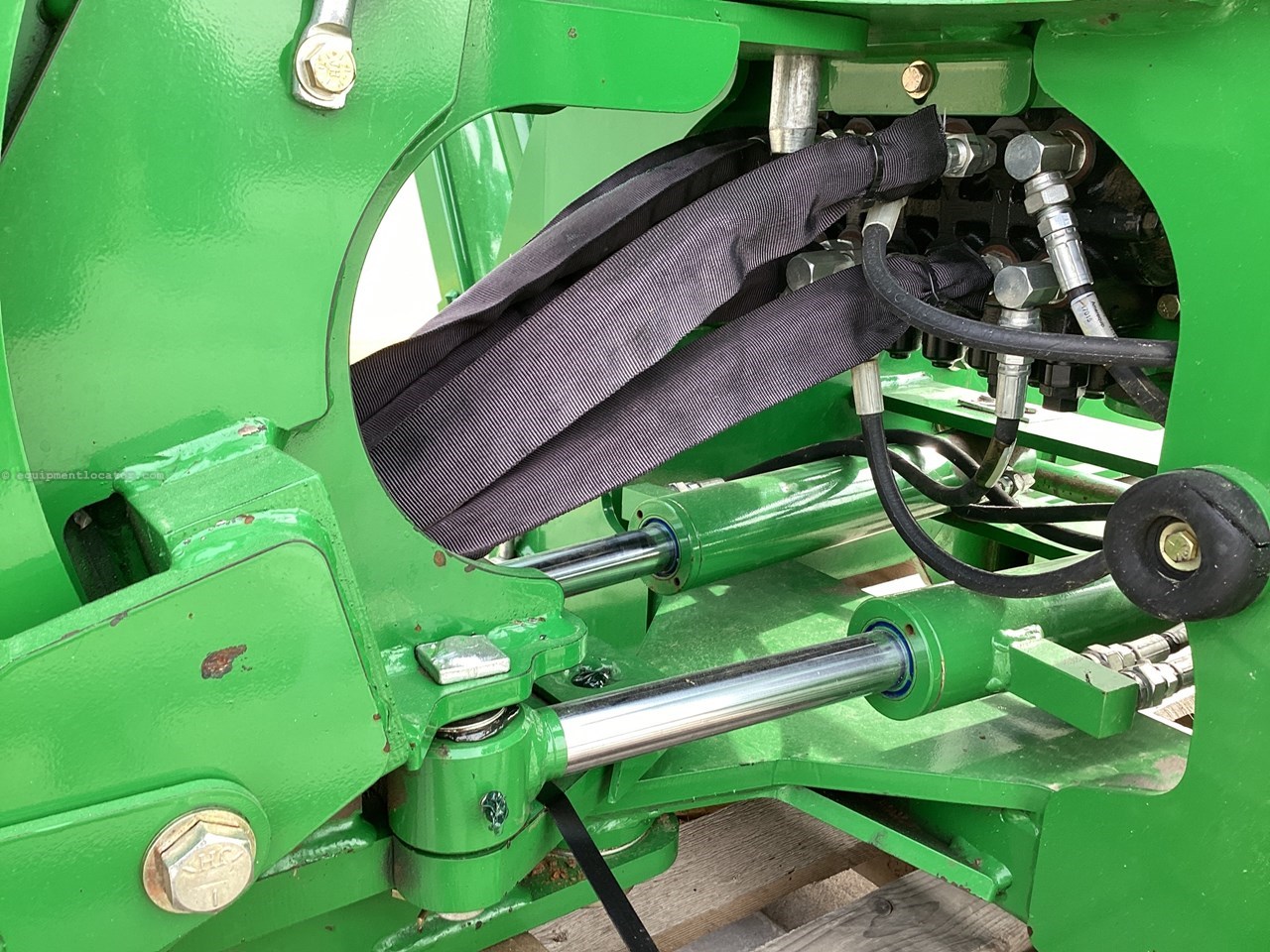 2013 John Deere 595 Image 21