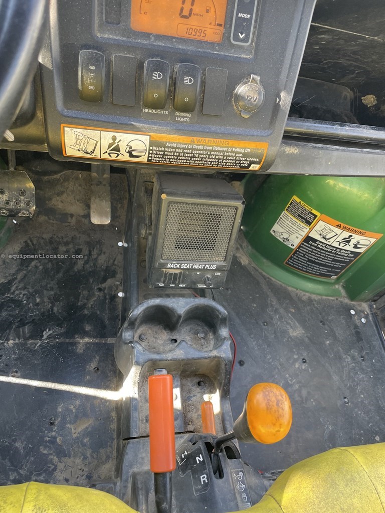 2016 John Deere XUV 825i Image 4