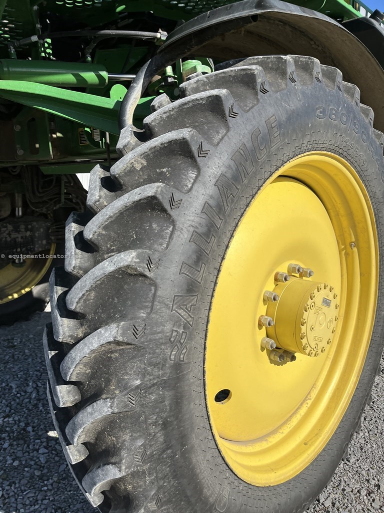 2014 John Deere R4030 Image 12
