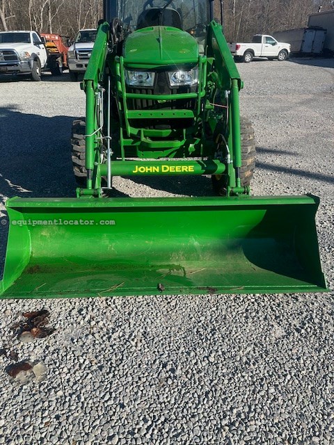 2023 John Deere 4066r Image 4