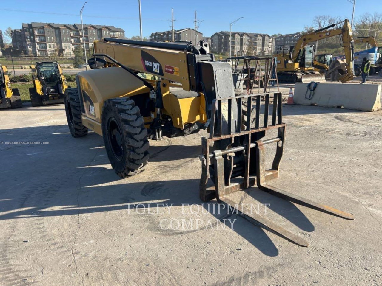 2018 Caterpillar TL642DO Image 2