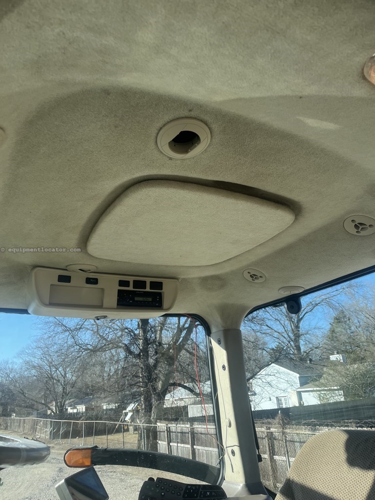 2014 John Deere 8310RT Image 11