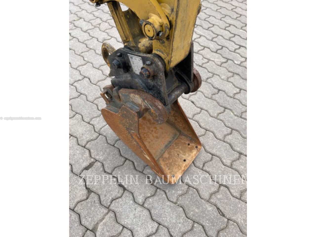 2021 Caterpillar 301.8-05A Image 10