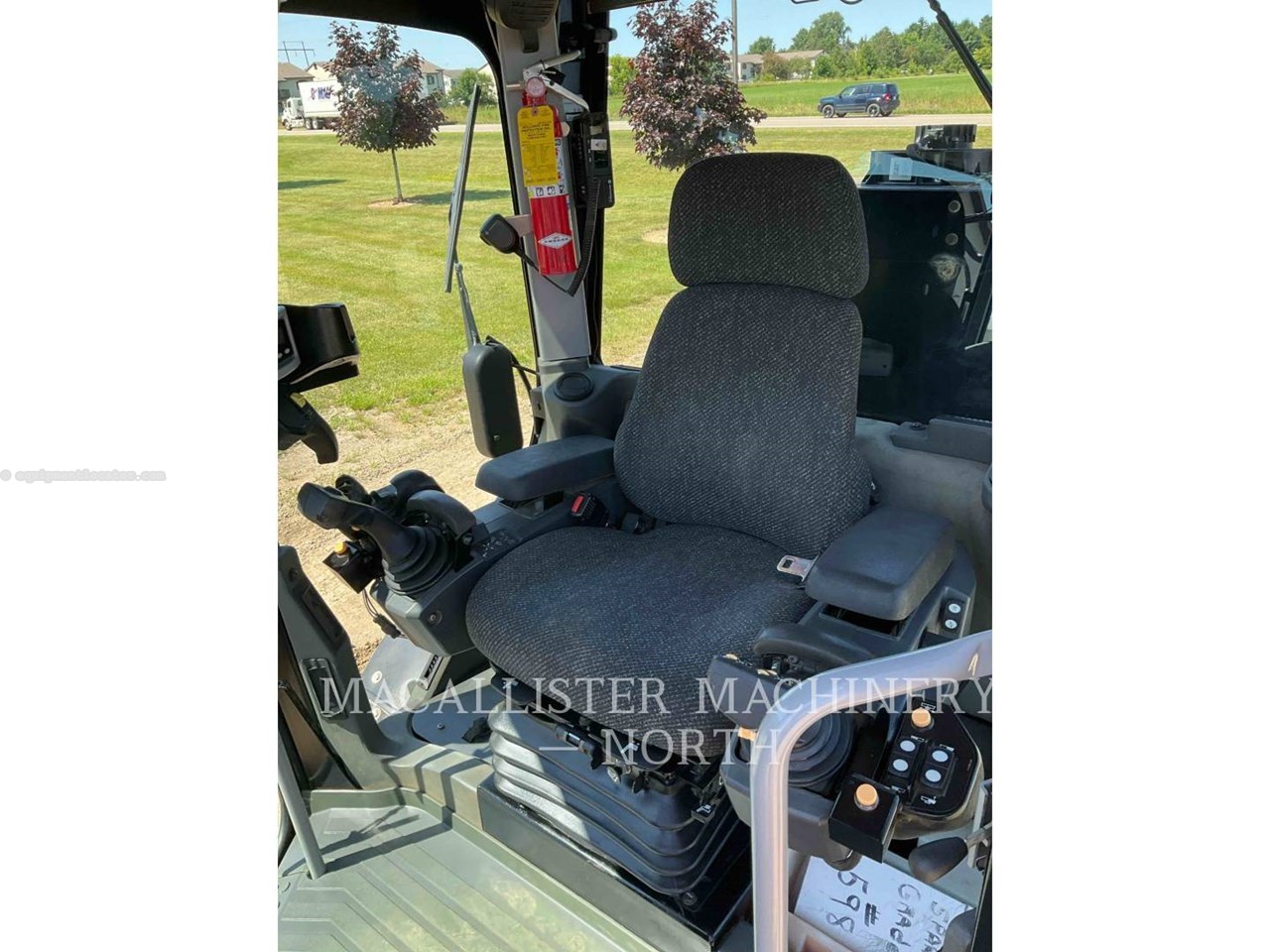 2014 Caterpillar 160M2 AWD Image 13