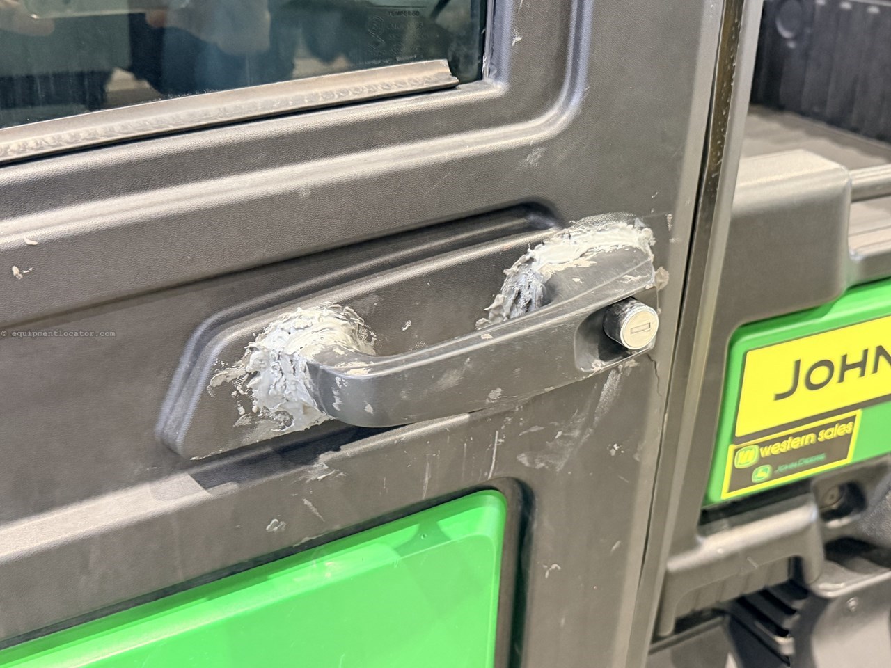 2021 John Deere XUV 835R Image 12