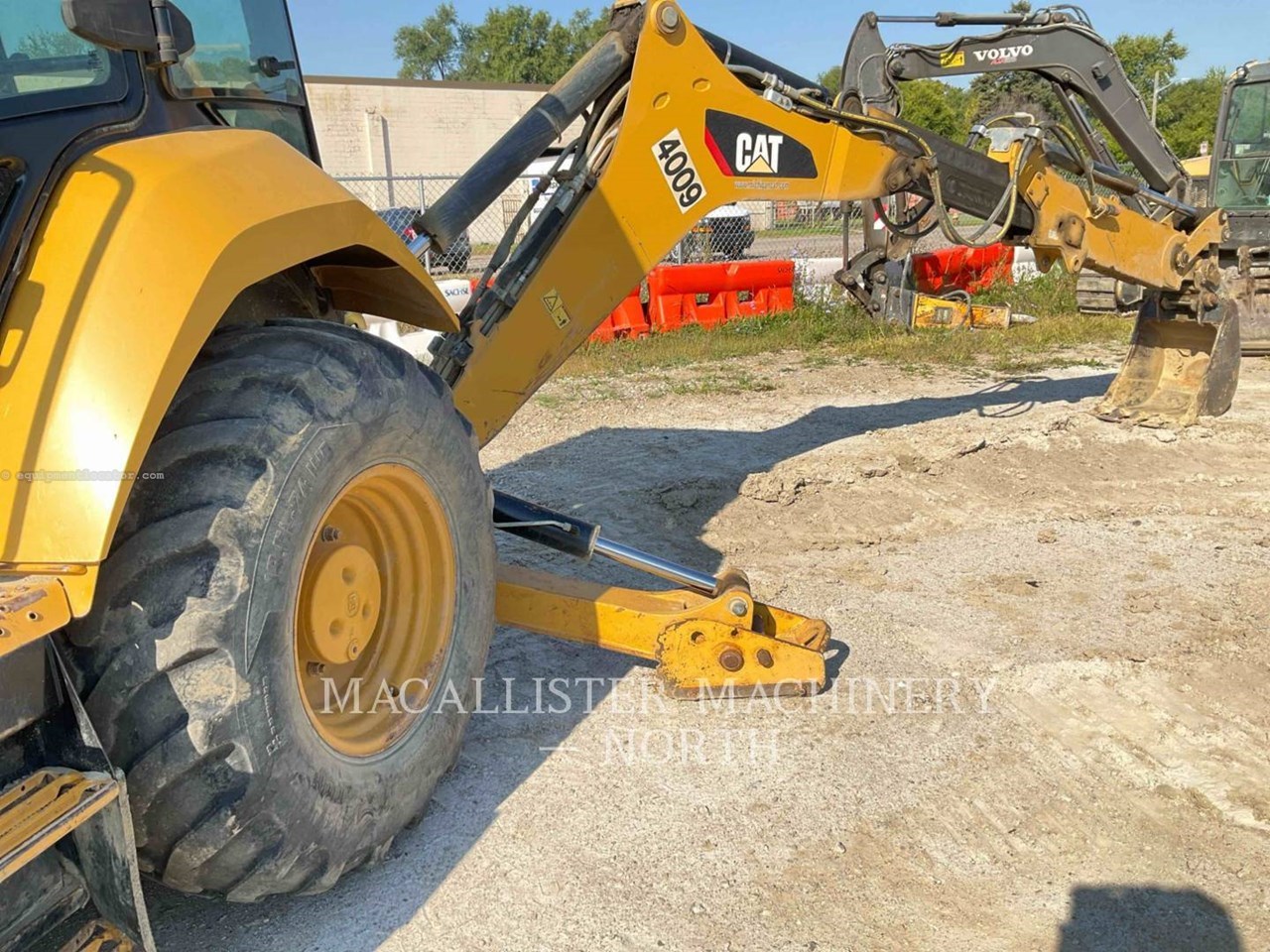 2016 Caterpillar 420F2IT APR Image 8