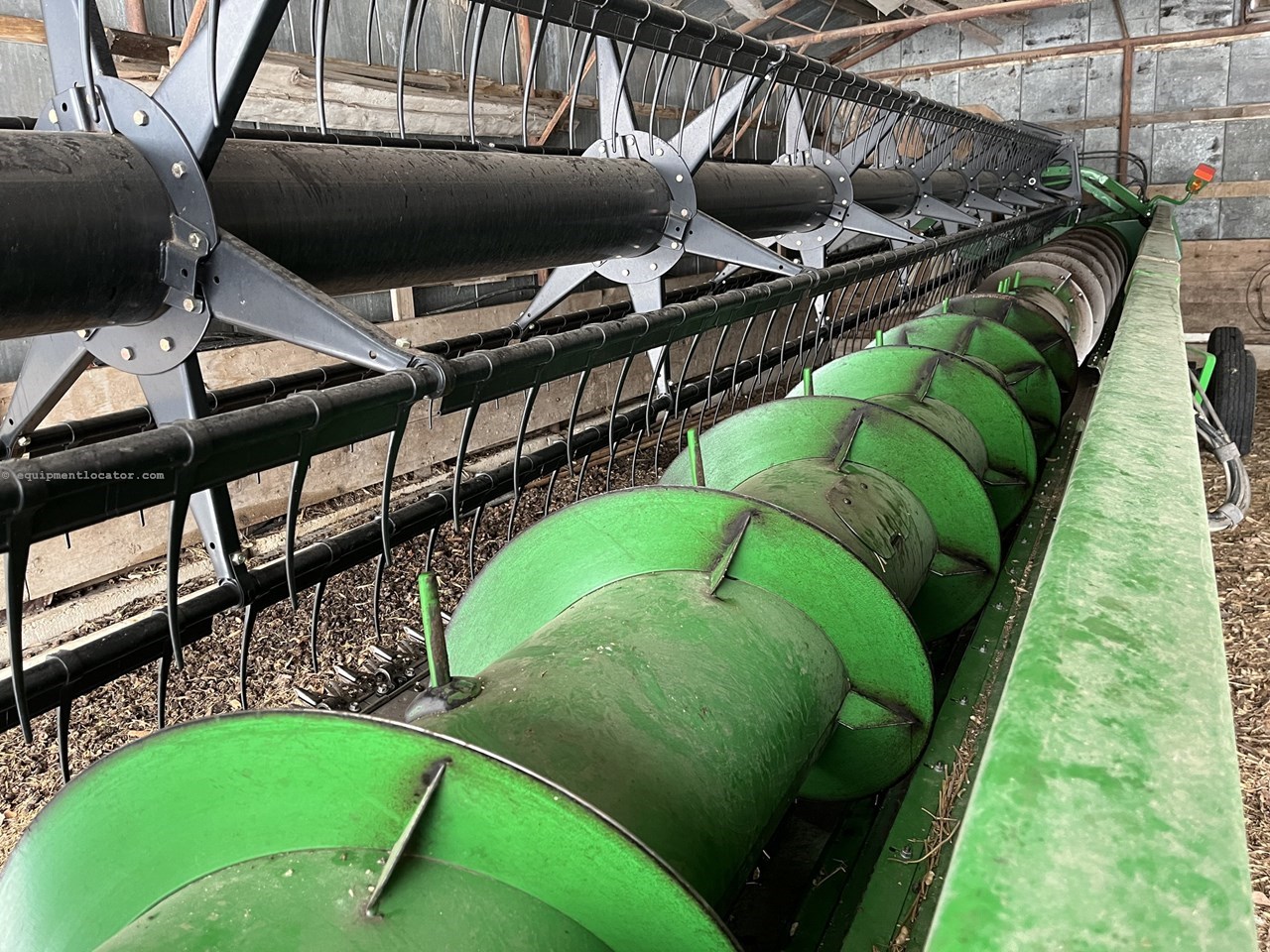 2013 John Deere 635F Image 15