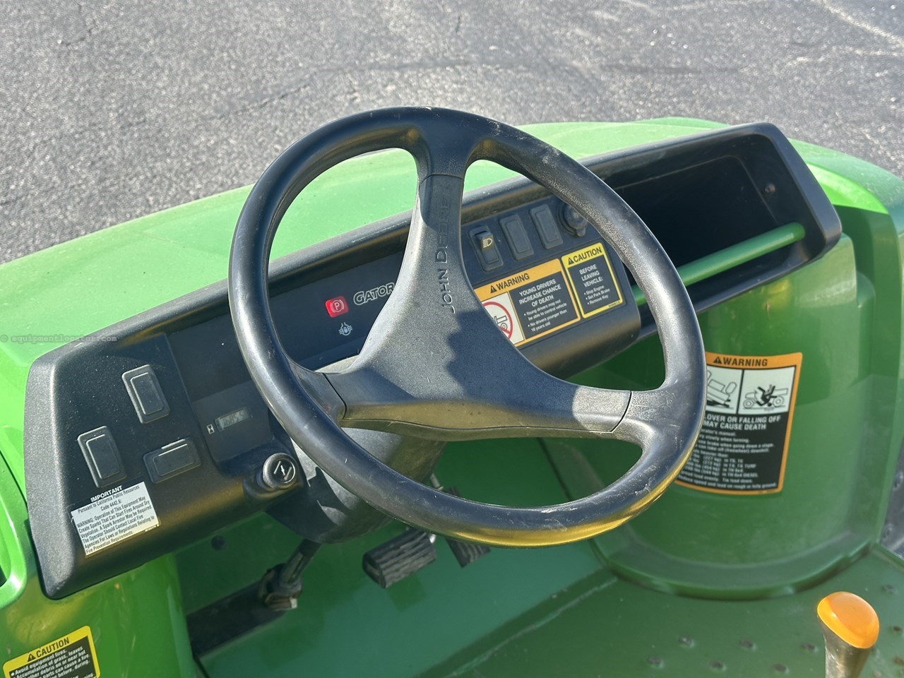 2014 John Deere TS 4X2 Image 14