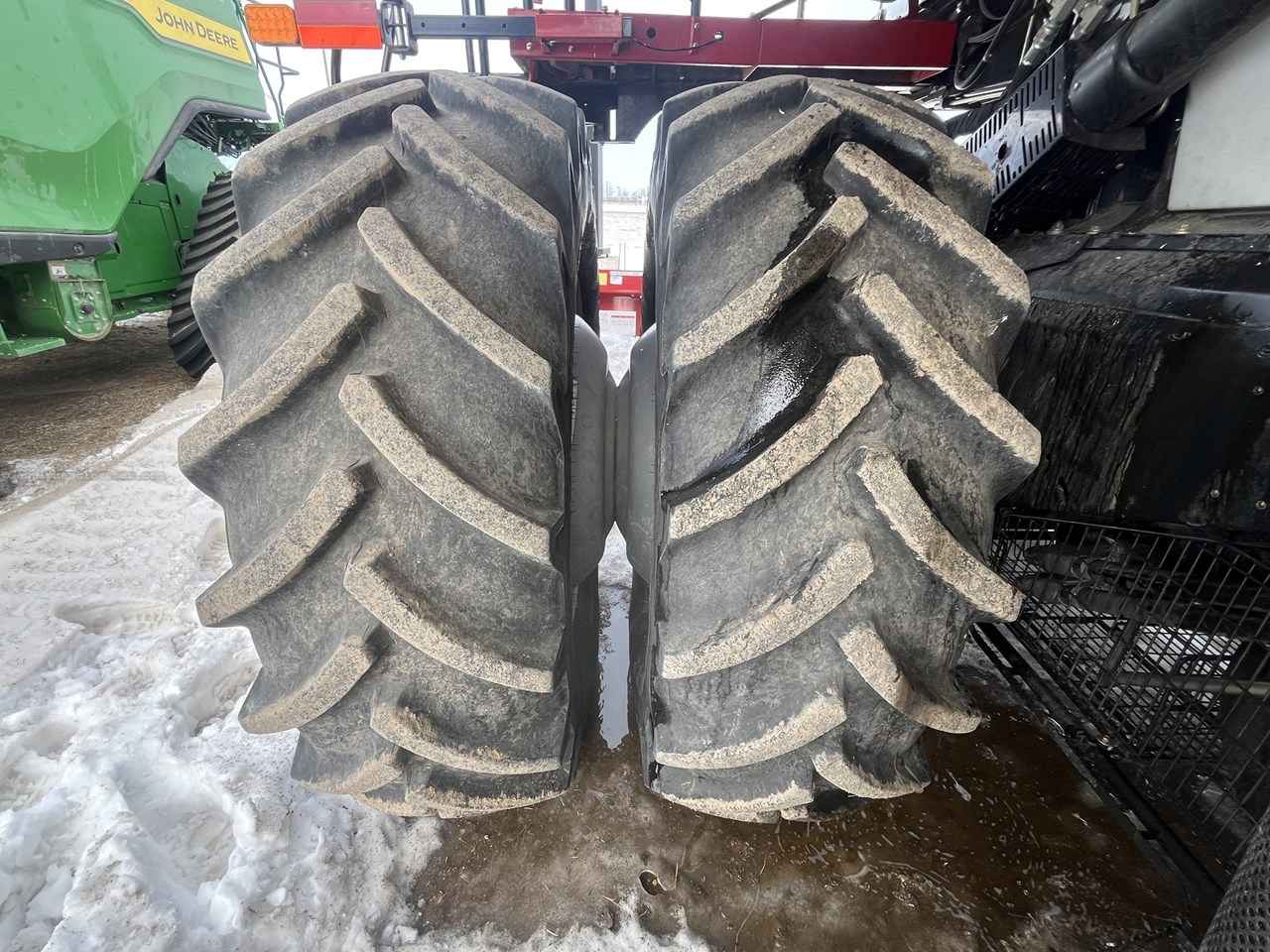 2017 Case IH 8240 Image 14