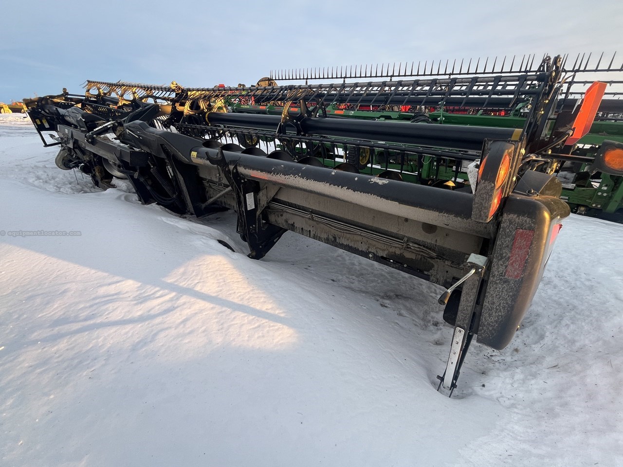 2015 MacDon FD75-35 Image 4