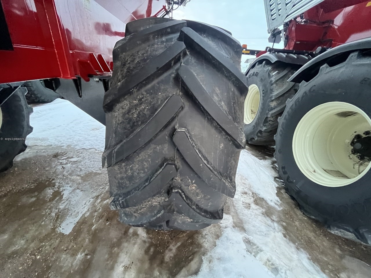 2024 Salford 8711 Image 16