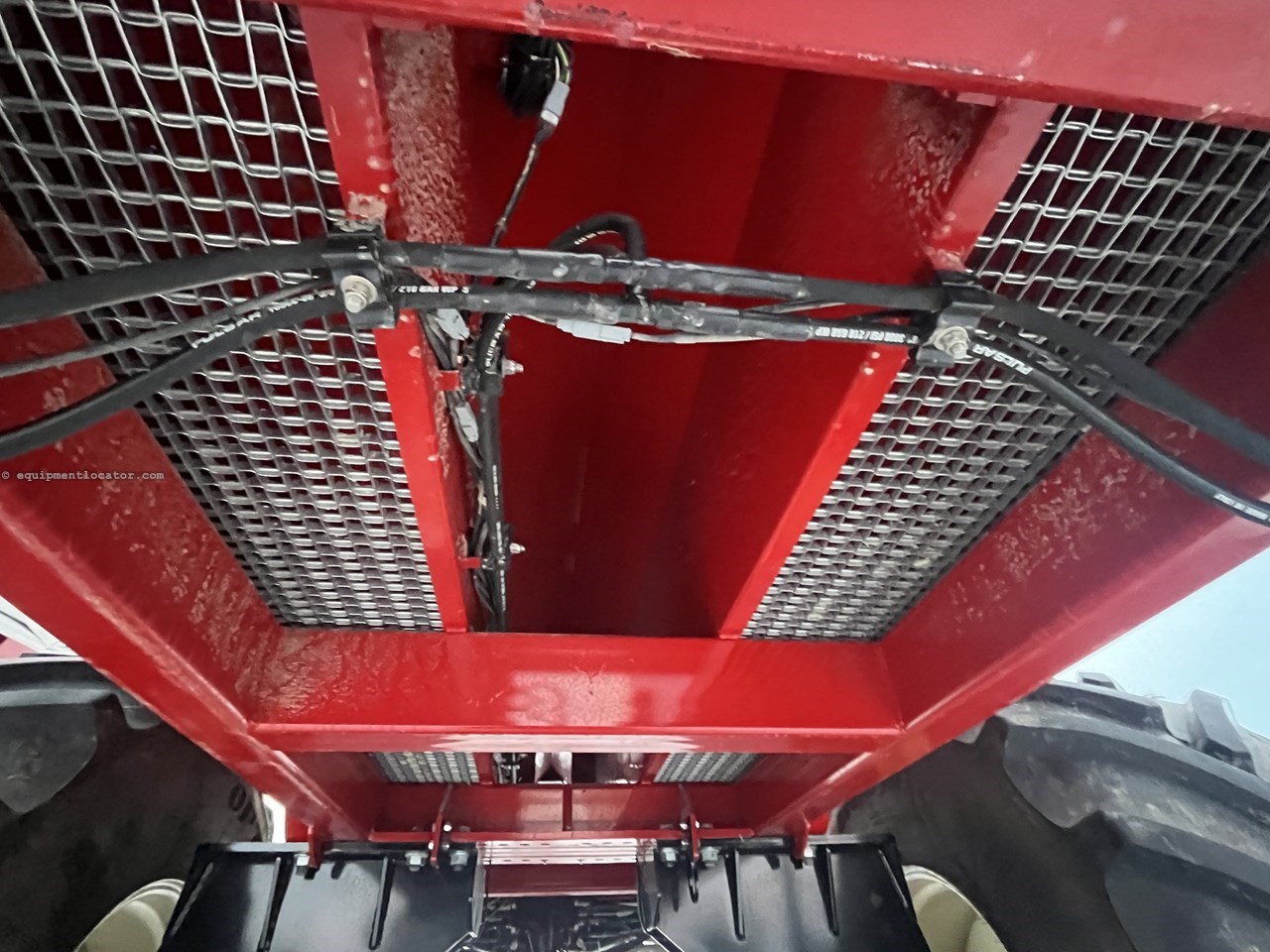 2024 Salford 8711 Image 27