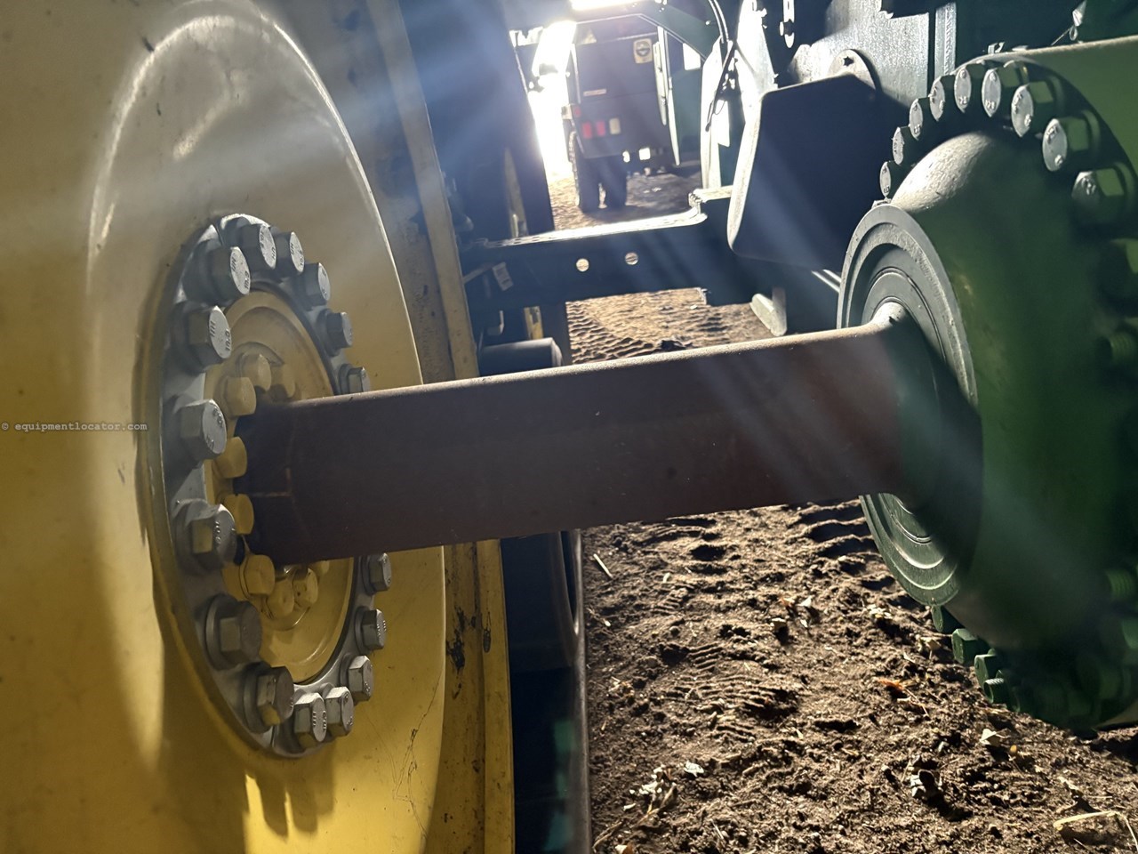 2024 John Deere 8RT 410 Image 16