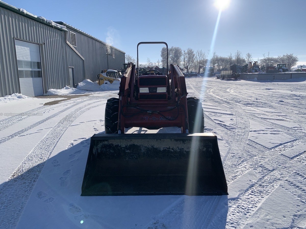 1993 Case IH 595 Image 3