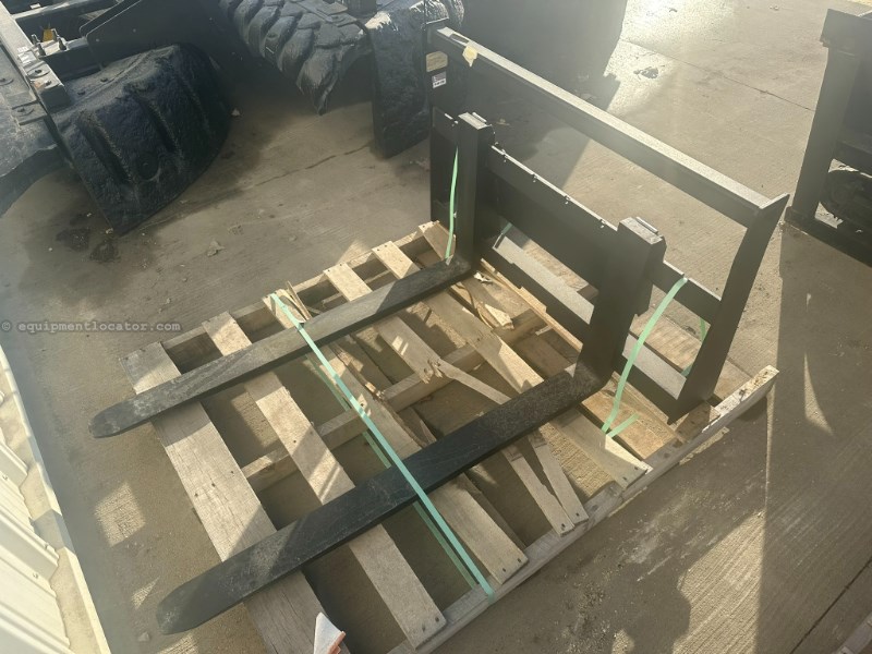 2025 Case 48" Pallet Fork Image 2