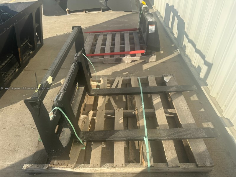 2025 Case 48" Pallet Fork Image 3