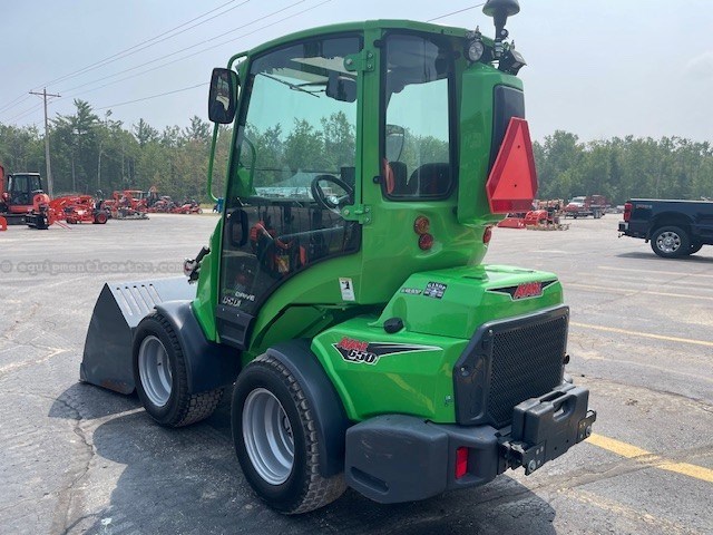 2023 Avant 650I Image 4