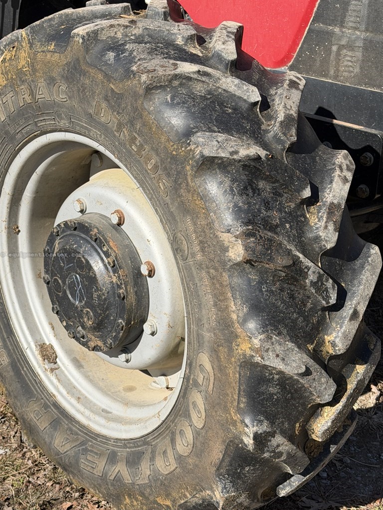 2008 Case IH Farmall 95 Image 32