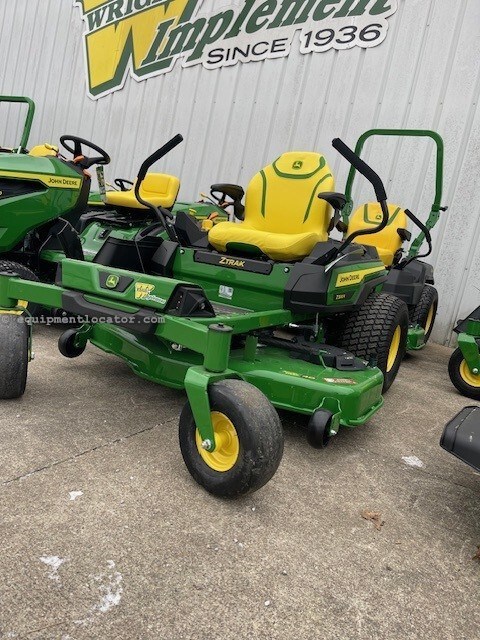 2025 John Deere Z330R Image 4