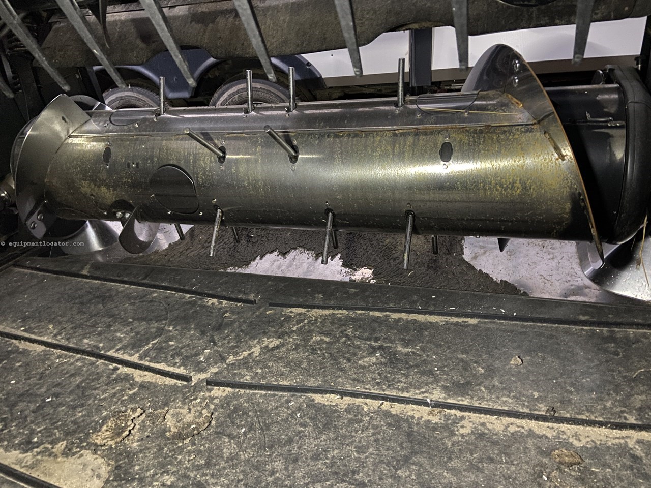 2023 MacDon FD240 Image 10