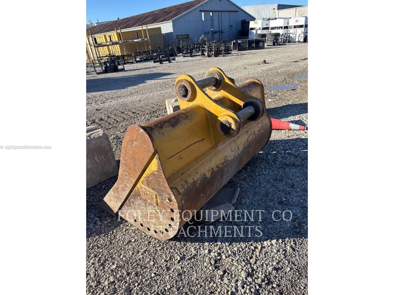 1900 Caterpillar BKHEXPCB72 Image 4