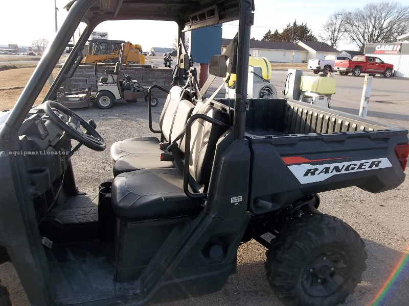2023 Polaris 1000 Premium Image 4