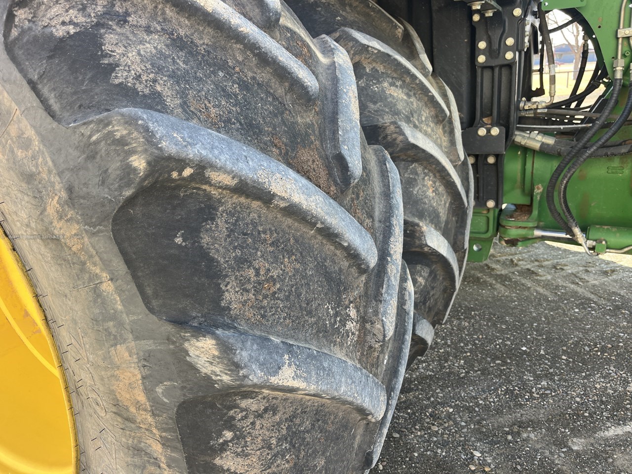 2021 John Deere 9470R Image 10