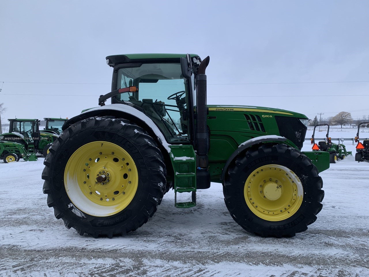 2012 John Deere 6210R Image 5