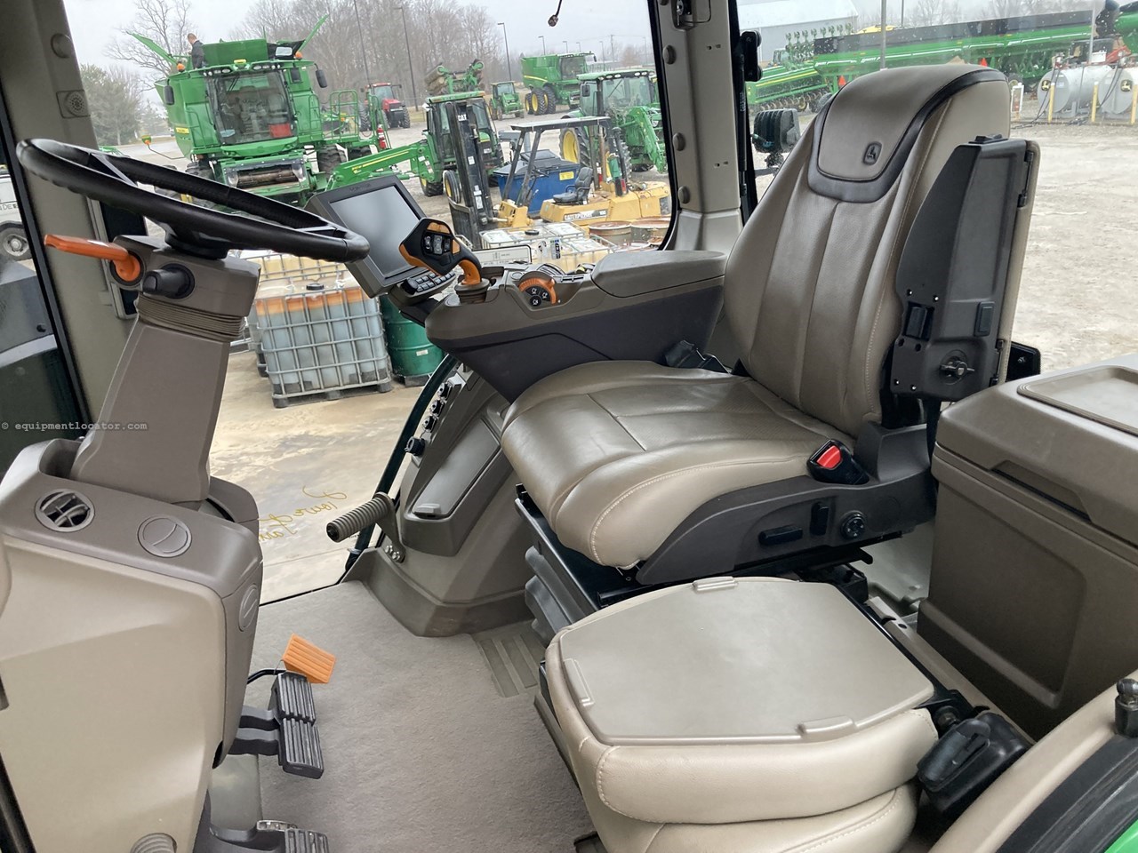 2023 John Deere 8RX 410 Image 7