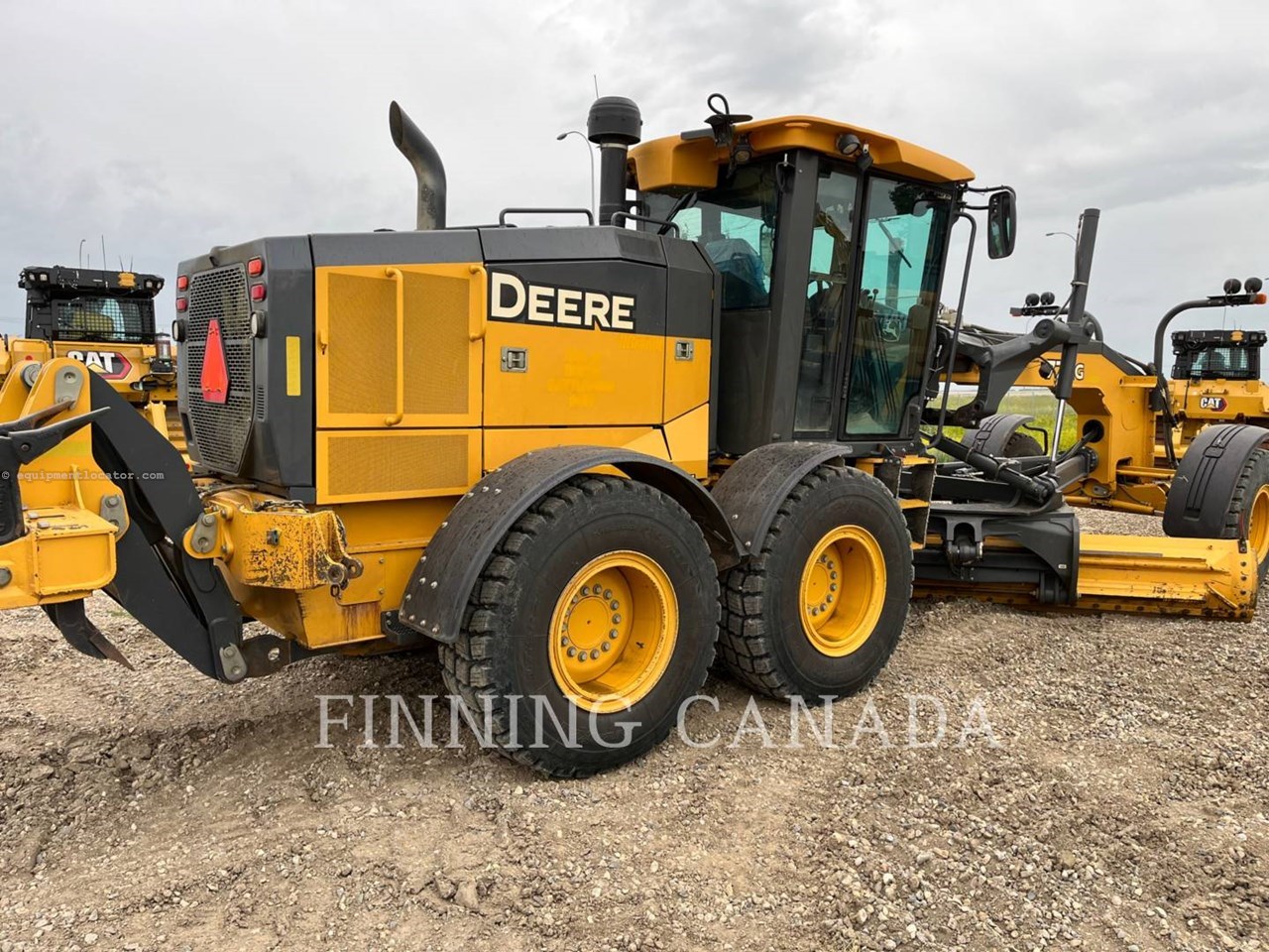 2019 John Deere 772G Image 3