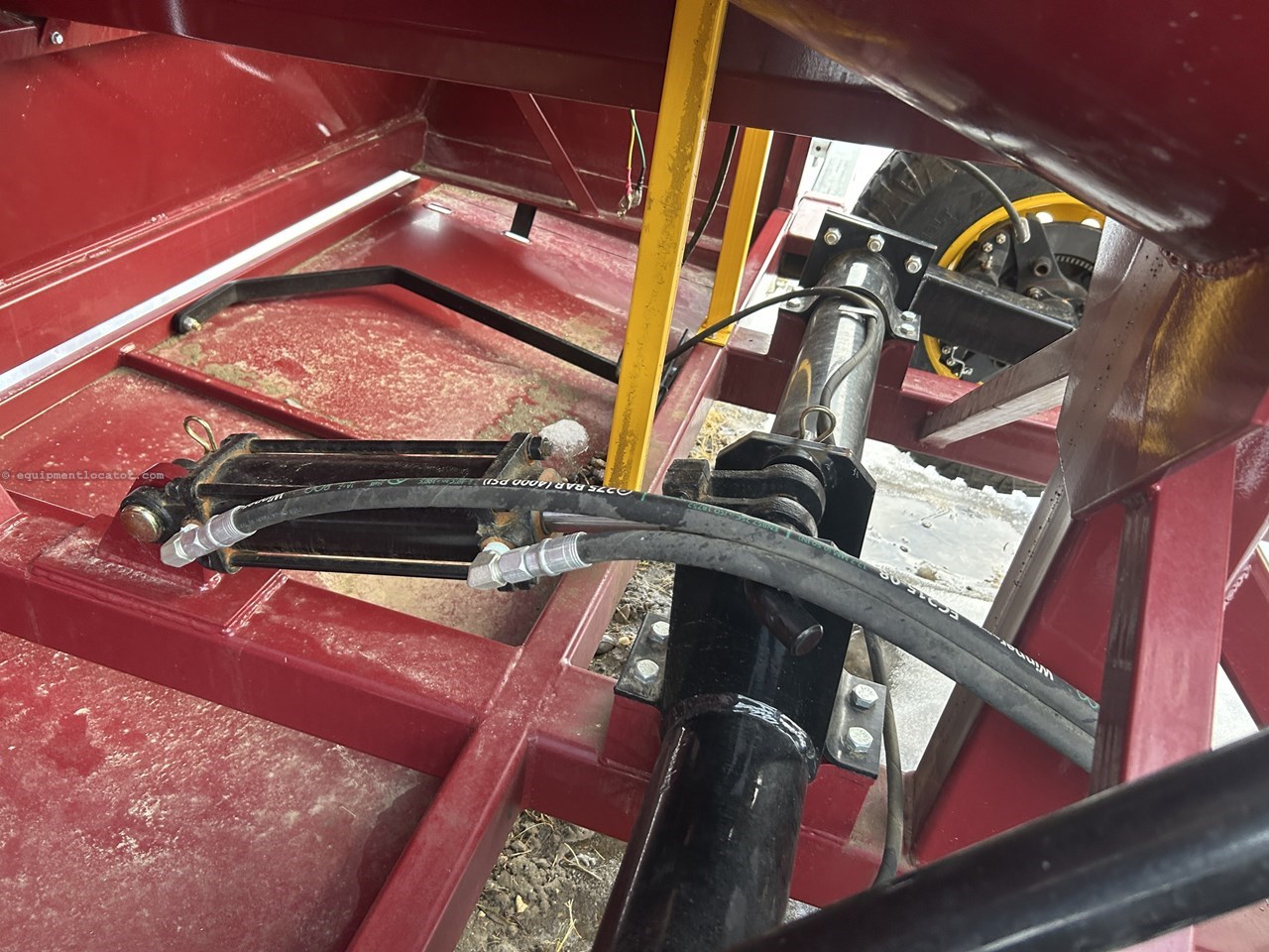 2025 Other B-2010H Image 21