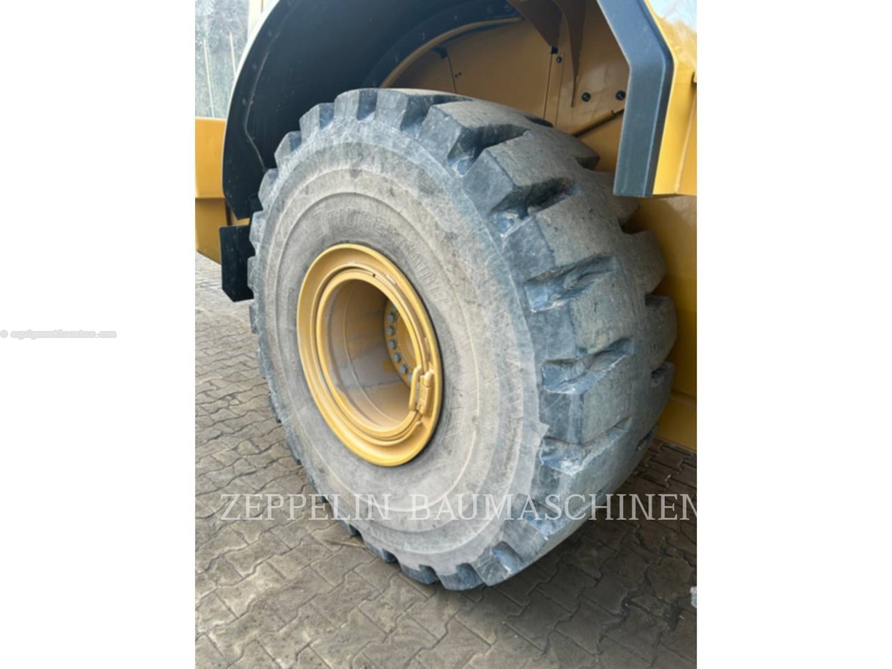 2022 Caterpillar 972XE Image 13