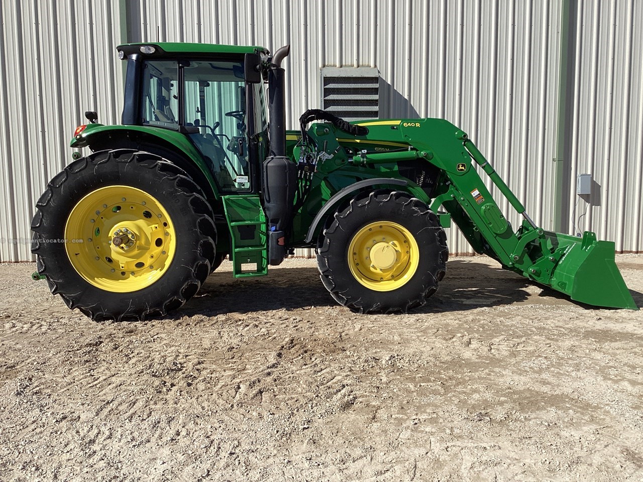 2023 John Deere 6155M Image 4