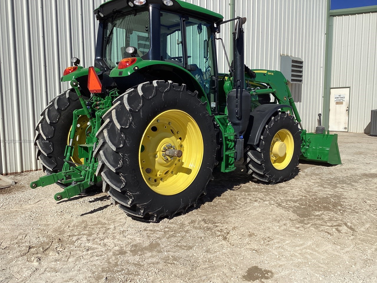 2023 John Deere 6155M Image 6