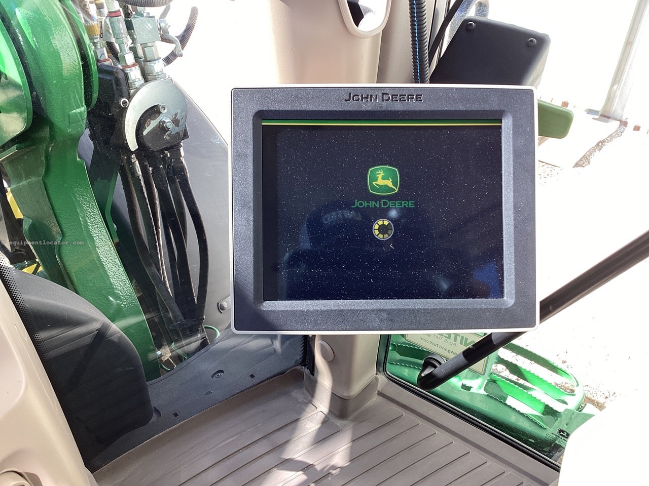 2023 John Deere 6155M Image 22