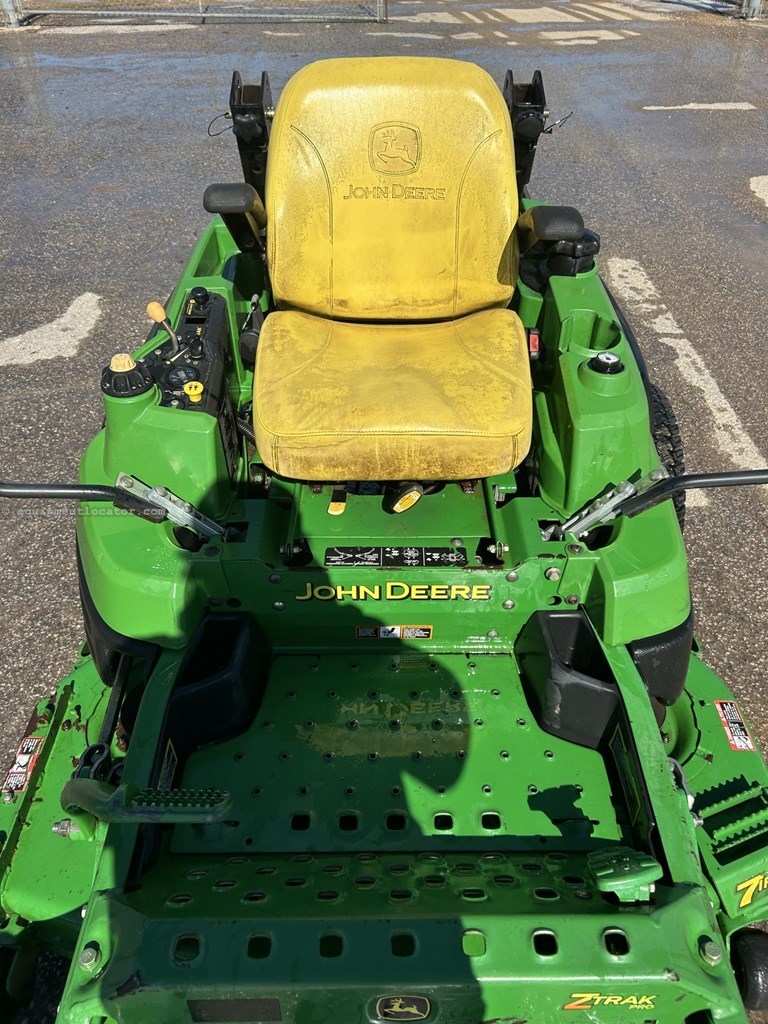 2008 John Deere Z820A Image 10
